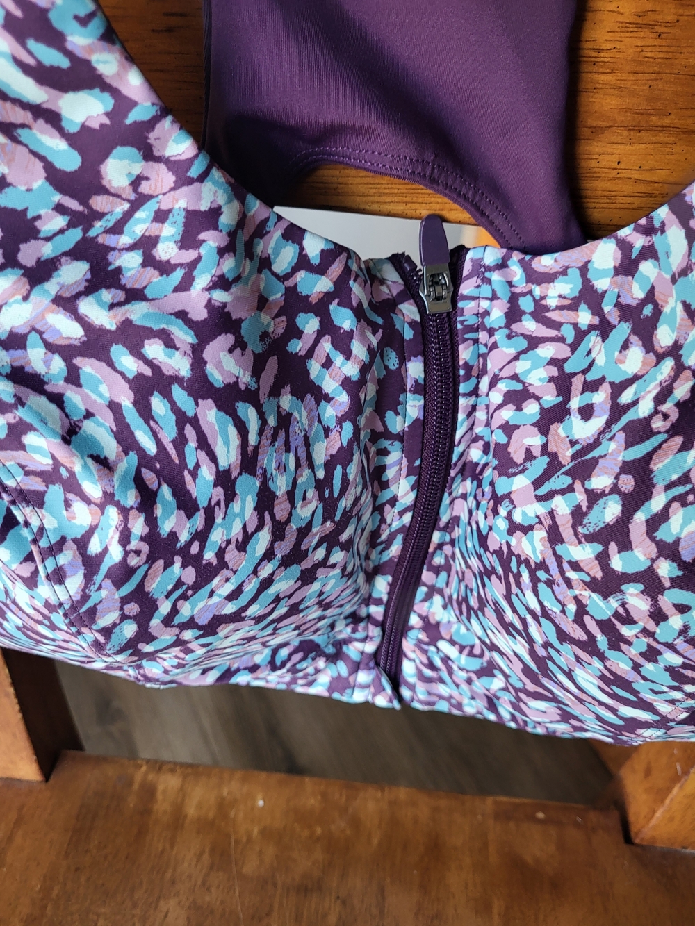 tek gear Purple and Light Blue Patterned Front-Zip Sports Bra - Picture 5 of 6